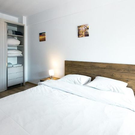 Rivera Apartments - Premium Accomodation Iasi Exterior photo